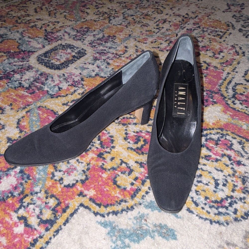 Amalfi Italy Black Genuine Leather/Fabric Heels Sz 8 Women’s AA width 2 in heel